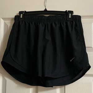 Nike Dri Fit Tempo Shorts Women size Large Black